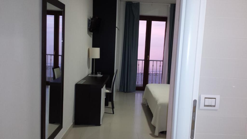 Buddi Hotel Platamona Exterior photo